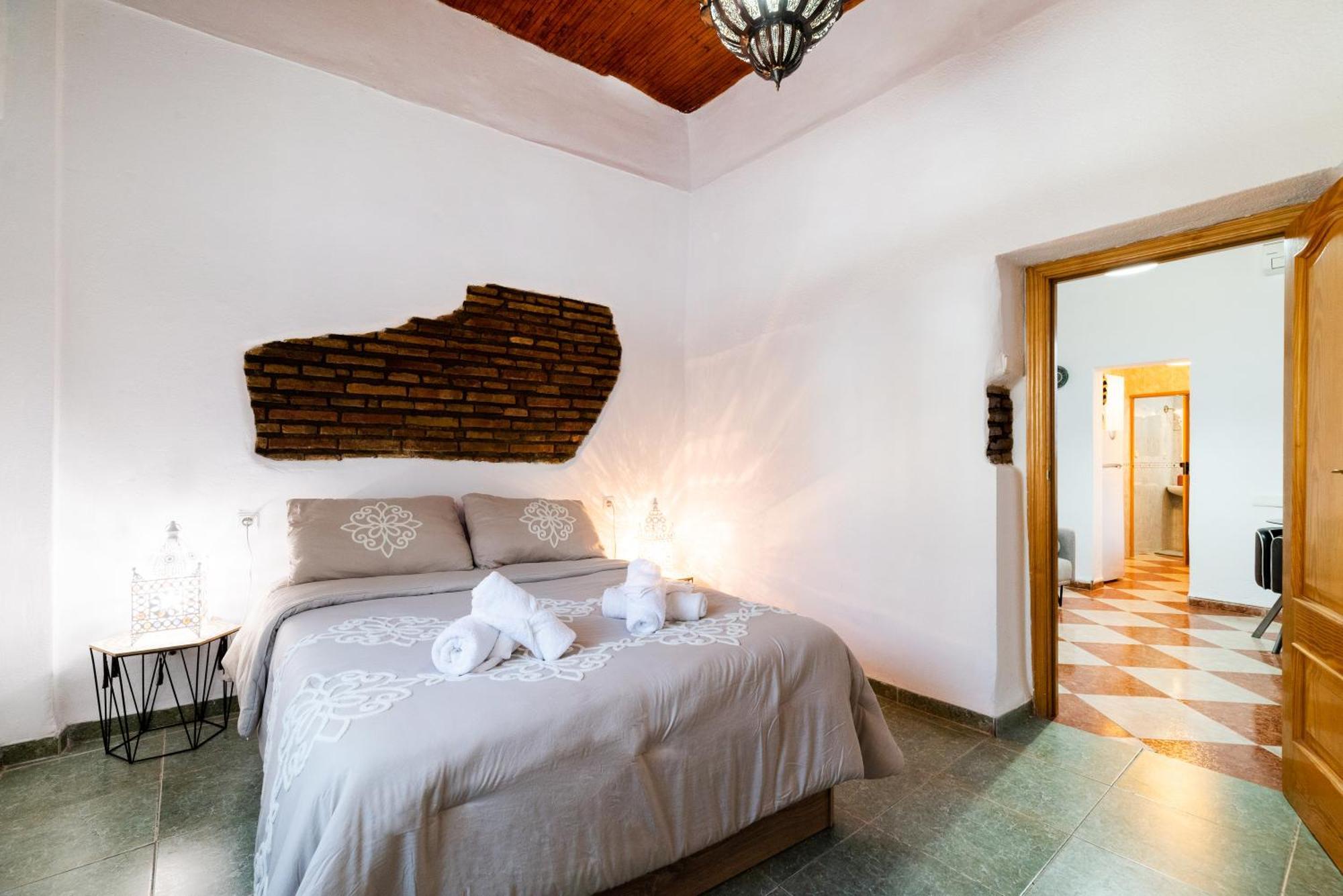 La Casa Del Sacristan Apartment Granada Bagian luar foto